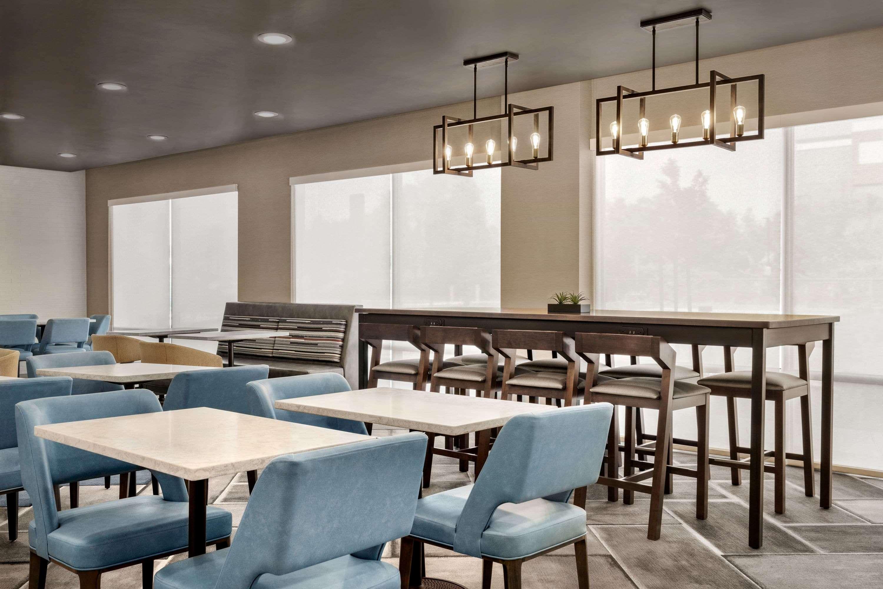 La Quinta Inn & Suites By Wyndham San Bernardino Exterior photo
